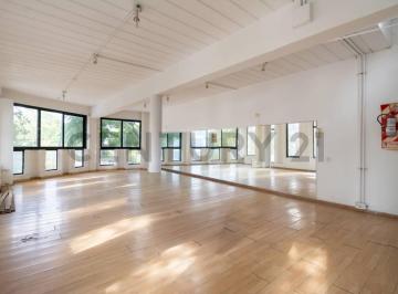 Local comercial · 226m² · 4 Ambientes · Local Comercial en Esquina – Ideal Instituto / Productora / Oficinas