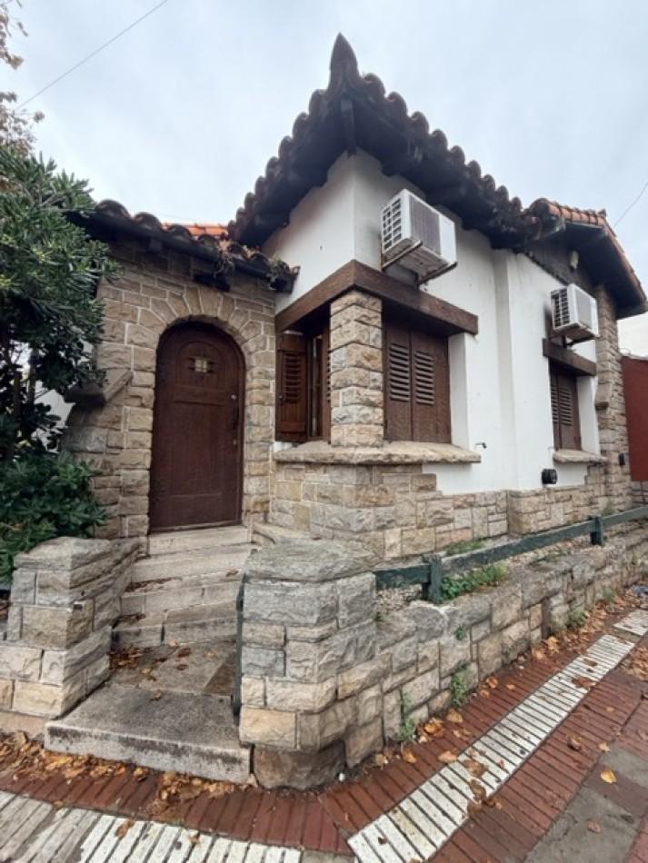Casa 6 amb, 150m² apta uso profesional en Materno