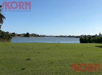 Terreno · 1706m² · Lote en Venta con Vista Abierta Al Lago Central en El Golf - Nordelta
