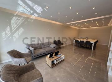 Departamento · 152m² · 5 Ambientes · 1 Cochera · Venta Departamento 5 Ambientes, 3 Dorm., con Dependencia en Barrio Norte con Cochera