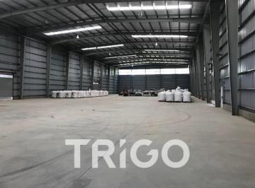 Bodega-Galpón · 5520m² · 15 Cocheras · Alquiler 2 Depósitos Juntos con Amplia Playa de Camiones Docks de Carga Ideal Produccion y Logistica