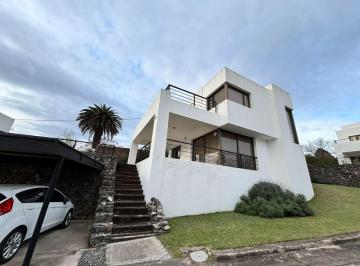 Casa de 7 ambientes, Villa Allende · Venta en Villa Allende Golf