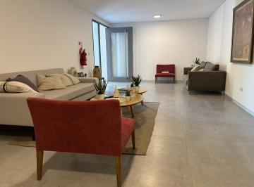 Oficina comercial · 60m² · 2 Cocheras · Oficina en Venta en Pueblo Camaño - Pilar