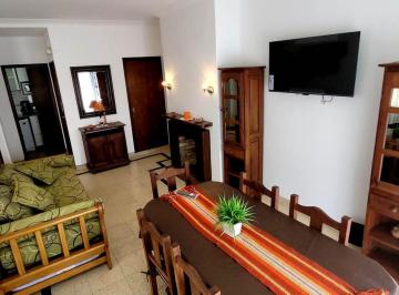 Departamento · 51m² · 2 Ambientes · Hermoso y Amplio Depto 2 Amb con Balcón Terraza.