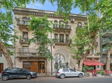 Departamento · 86m² · 3 Ambientes · Colegiales Venta 3amb C/patio en Pasaje General Paz – Totalmente Reciclado