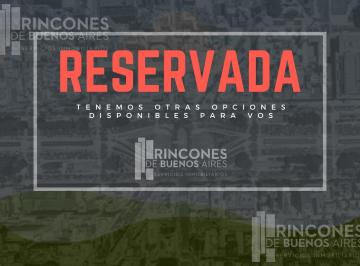 Oficina comercial · 16m² · 2 Ambientes · R E S E R V a D o Luminosa Oficina C/ Balcón a 9 de Julio - Monserrat