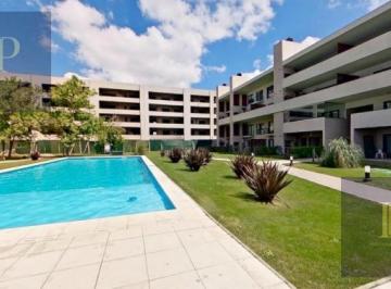 Casa · 86m² · 3 Ambientes · 2 Cocheras · Venta Duplex con Jardin, Dos Cocheras, en Complejo Privado con Pileta y Sum