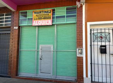 Local comercial , Merlo · Alquiler de Local en Merlo Norte (A 2 Cuadras de La Estación y a m de Av H. Yrigoyen)