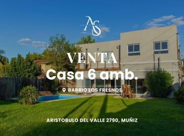 Casa · 300m² · 6 Ambientes · Casa en Barrio Cerrado Los Fresnos Bella Vista