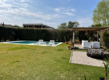 Casa de 1 ambiente, Tigre · Lindísima Casa Sobre Lote Interno en San Isidro Labrador
