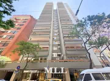 Departamento · 183m² · 6 Ambientes · 1 Cochera · Departamento en Recoleta