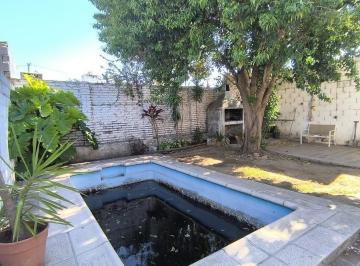 Casa · 110m² · 6 Ambientes · 1 Cochera · Ruta 20 Casa en Venta Apta Credito 4 Dorm. Barrio Los Granados. Recibe Casa en Las Sierras