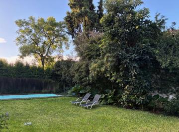 Casa de 7 ambientes, San Isidro · Muy Buena Casa en Venta en Las Lomas de San Isidro