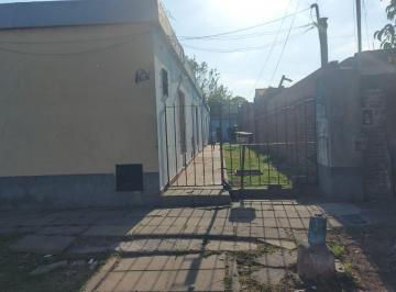 PH de 2 ambientes, Morón · Morón Sur, Dos Cuadras de Aguero, PH 2 Amb con Patio Propio.