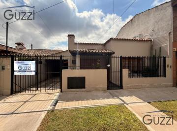 PH · 90m² · 4 Ambientes · 1 Cochera · Venta PH 4 Ambientes con Cochera en Villa Adelina