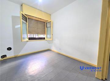 Departamento · 66m² · 3 Ambientes · Depto 3 Amb. en Alquiler, Buena Ubicacion Recien Pintado