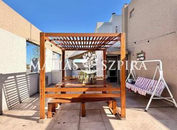 Departamento · 60m² · 3 Ambientes · 1 Cochera · Excelente Piso con Terraza Propia y Cochera Doble en Castelar