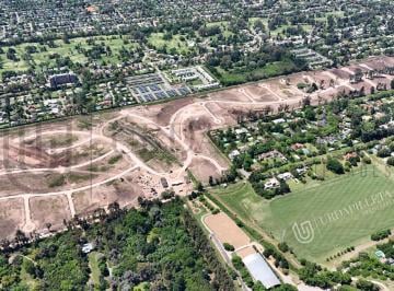 Terreno · 701m² · Lote en Venta en La Estela Pilar