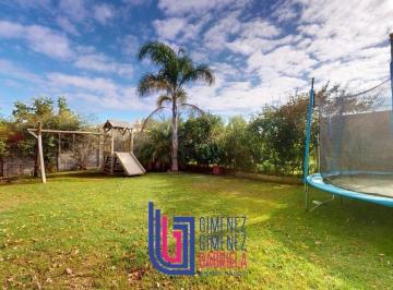 Casa de 4 ambientes, La Plata · Venta de Casa en Villa Castells Calle 494 E/ 4 y 5