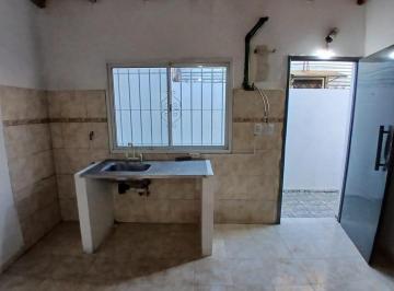 PH · 46m² · 2 Ambientes · Alquiler San Pedro Al 400 - Sarandi - Avellaneda