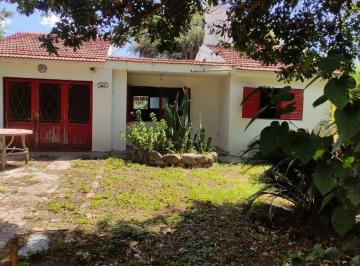 Casa · 70m² · 3 Ambientes · 2 Cocheras · Se Vende Casa 2 Dormis en Bialet Masse