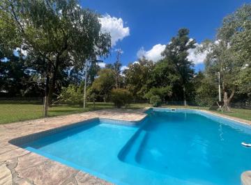 Terreno · 720m² · Venta Lote Terreno 720 m² C/pileta Todos Los Servicios Excelente Ubicacion