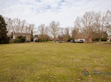 Terreno · 1914m² · Lote Central en Esquina en Venta en Martindale - Teresa Urdapilleta Propiedades
