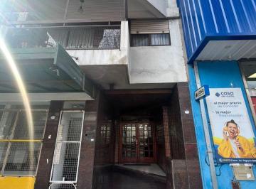 Departamento de 2 ambientes, Lomas de Zamora · Impresionante 2 Amb | 43 m² en El Corazón de Lomas | Sobre Av Yrigoyen