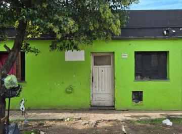 Casa de 4 ambientes, José C Paz · Casa en Venta en José C. Paz