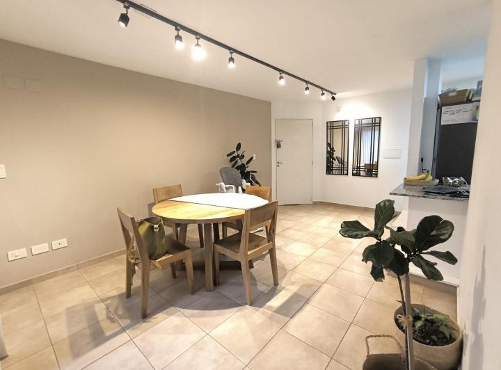 Departamento · 90m² · 5 Ambientes · 1 Cochera
