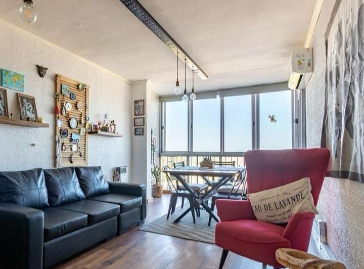 Departamento · 98m² · 7 Ambientes · 1 Cochera