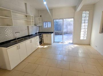 Casa · 150m² · 4 Ambientes · 2 Cocheras · Casa 4 Ambientes en Venta en Virreyes