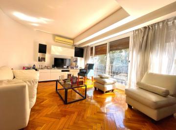 Departamento · 140m² · 5 Ambientes · Departamento de 4 Ambientes con Dependencia, Totalmente Renovado