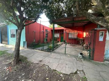 Casa de 3 ambientes, Berazategui · Casa en Venta + PH Gutierrez Ideal Inversor