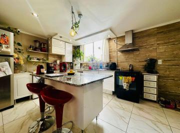Departamento · 86m² · 5 Ambientes · Venta Departamento Reciclado Mendoza