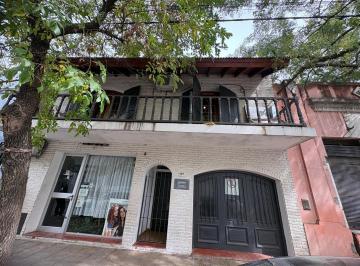 Casa · 120m² · 3 Ambientes · Casa en Alquiler Zarate