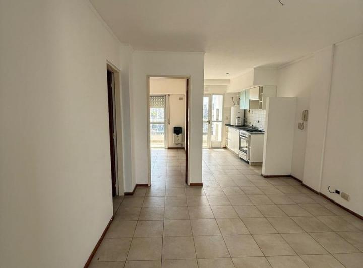 Departamento · 40m² · 2 Ambientes · 1 Cochera