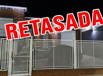 Casa de 5 ambientes, Ingeniero White · Casa en Venta C/ Cochera en Ingeniero White