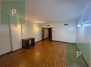 Departamento · 91m² · 4 Ambientes · 1 Cochera · Departamento de 3 Dorm. en Venta 55 E 1 y 2