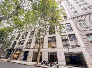 Departamento · 73m² · 2 Ambientes · 1 Cochera · Departamento Dos Amb 1/2 Venta Recoleta Cochera