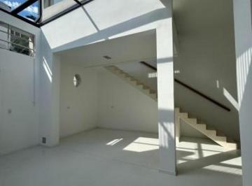 PH · 128m² · 4 Ambientes · PH de Diseño en Villa Crespo | 168 m² | Terraza con Parrilla