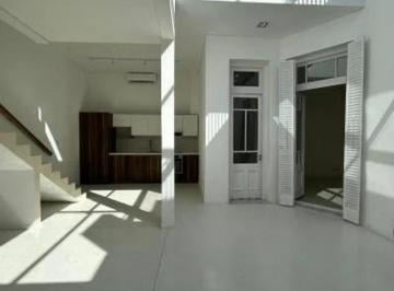 PH · 128m² · 4 Ambientes · PH de Diseño en Villa Crespo | 168 m² | Terraza con Parrilla