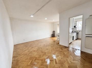Departamento · 47m² · 2 Ambientes · Departamento 2 Ambientes en Venta en Balvanera Apto Profesional