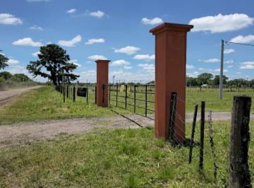 Terreno , Puerto Tirol · Lote en B° La Barbara (Cerrado)