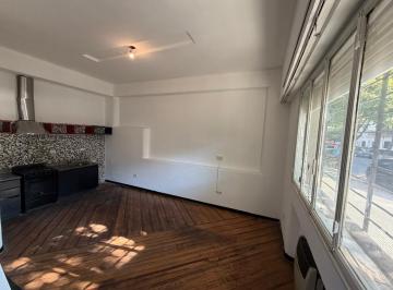 Living Comedor / Cocina Integrada · Venta PH Tipo Casa Santa Rita 4 Ambientes Sin Expensas con Terraza Al Frente Apto Credito
