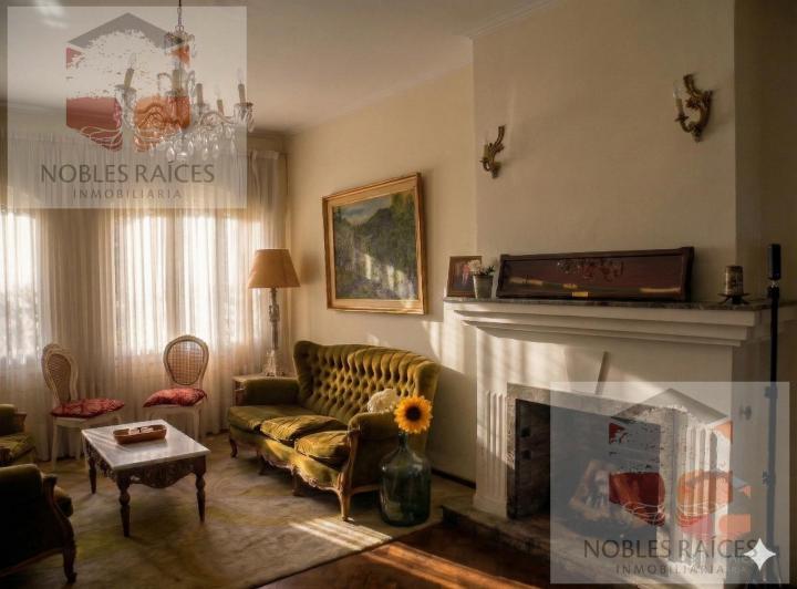 Casa · 195m² · 11 Ambientes · 1 Cochera