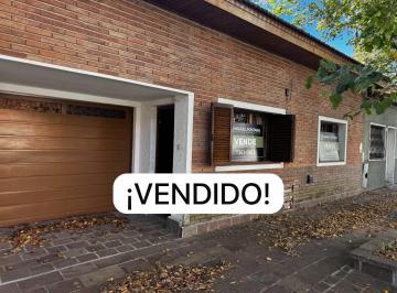 Casa · 140m² · 4 Ambientes · 1 Cochera · Venta Casa 4 Amb - Lote Propio - Haedo Norte