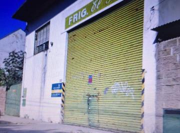 Depósito , Quilmes · Venta - Galpón Industrial (Ex Frigorífico)