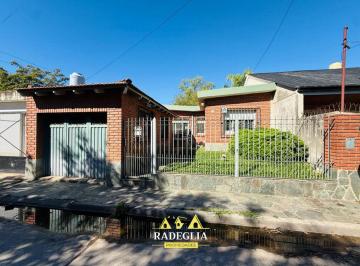 Casa de 4 ambientes, Almirante Brown · Casa en Alquiler en Burzaco