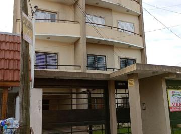 Departamento de 3 ambientes, Berazategui · Departamento en Venta Ubicado en Berazategui Oeste, en Una Zona Muy Tranquila y a Pocos Minutos del